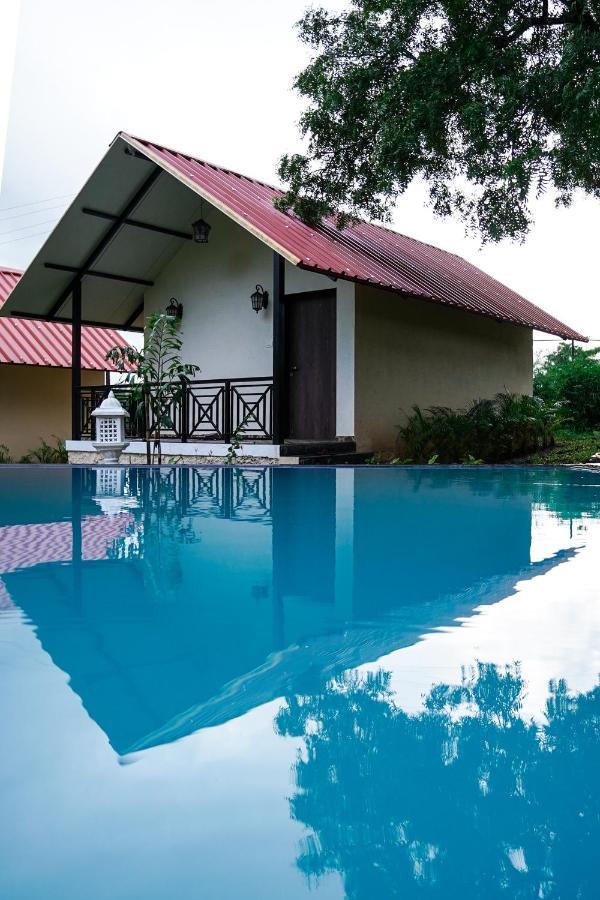 Ninad Homestays Karjat Extérieur photo