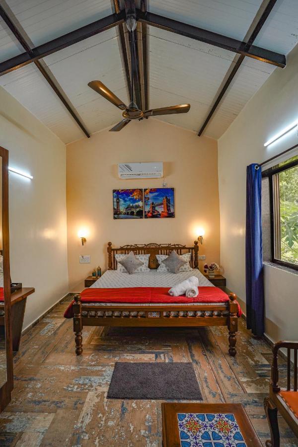 Ninad Homestays Karjat Extérieur photo